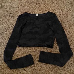 Lululemon long sleeve!